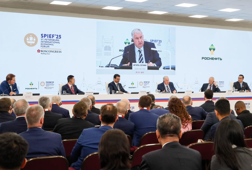 Глава &laquo;Роснефти&raquo; объяснил попытки ЕС снизить ценовой потолок на российскую нефть