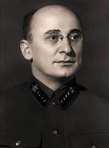 &laquo;Маршал Берия и политрук Хрущёв&raquo;: отрывок из книги Виктора Бронштейна