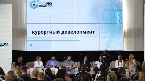 Министр курортов Крыма окунулся во все нерусское