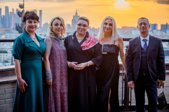 Москва чествует благотворителей, поддерживающих героев современности