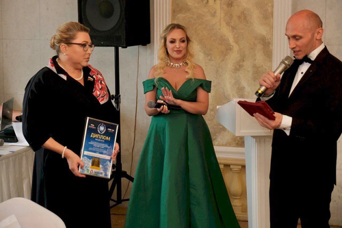 Москва чествует благотворителей, поддерживающих героев современности