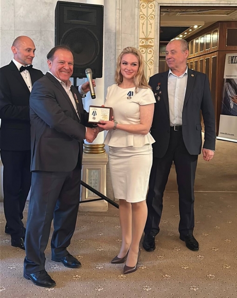 Москва чествует благотворителей, поддерживающих героев современности