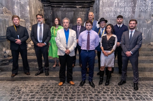 Музей Победы впечатлил отца Илона Маска