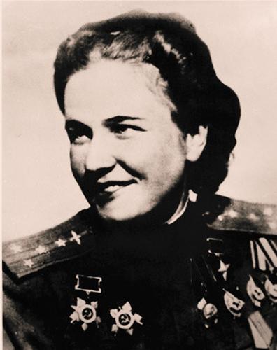 &laquo;Поколения героев&raquo;: книга о подвигах, которые нельзя забыть