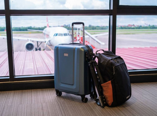 Сколько молодых людей хочет уехать из России