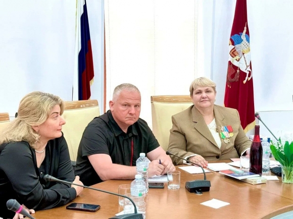 Смелые идеи, глубокие мысли и пронзительные стихи