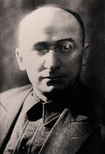 Уникальная комбинация Берии при защите Кавказа