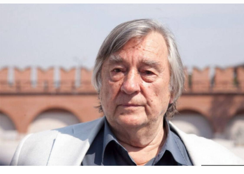 Владимир Путин присвоил звание Героя труда писателю Александру Проханову