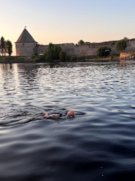 &laquo;Я не верю, что это про меня&raquo;: история рекордного заплыва Александры Назаровой