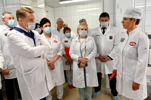 Михаил Мурашко: При модернизации первичного звена не только обновляется и ремонтируется оборудование, но меняются подходы к диагностике и лечению пациентов на долгой дистанции