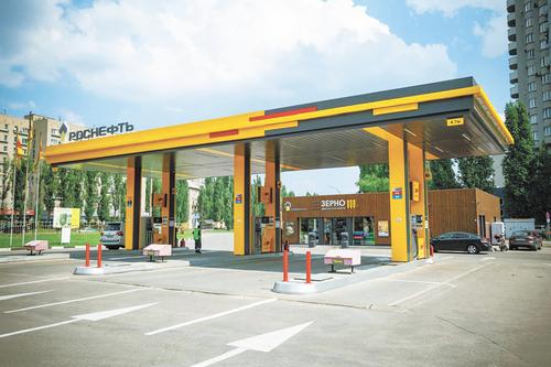 Новые маршруты для автолюбителей. Как &laquo;Роснефть&raquo; развивает внутренний туризм в России