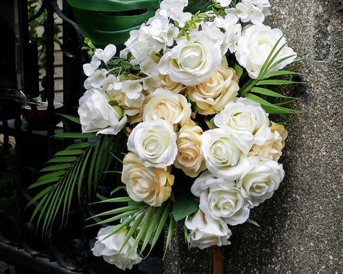 Путин прислал венок на церемонию прощания со Старовойтом - РИА Новости