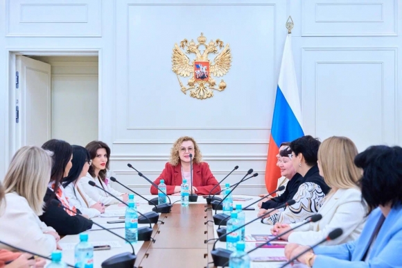 В Совете Федерации РФ обсудили вопросы поддержки женщин в политике, бизнесе и социальной сфере