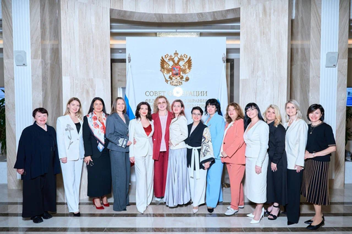 В Совете Федерации РФ обсудили вопросы поддержки женщин в политике, бизнесе и социальной сфере
