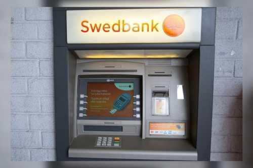 Банки начнут жёстко контролировать снятие наличных в банкоматах уже с 1 сентября