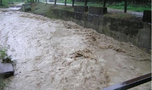 МЧС: Режим ЧС введен в Туапсинском округе Краснодарского края после непогоды