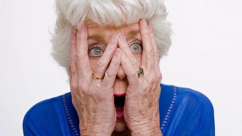 Самарской пенсионерке выставили счёт, словно за полёт к звёздам!