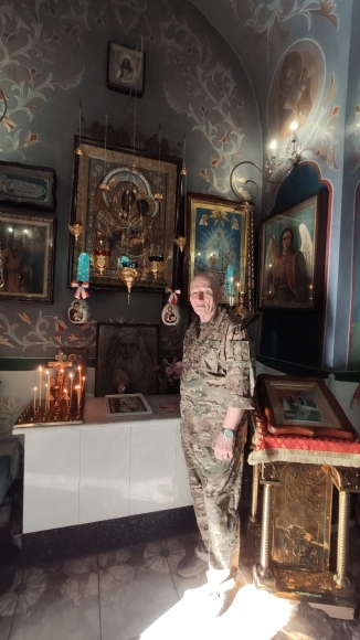 Исповедь военного артиста у чудотворного камня Донбасса