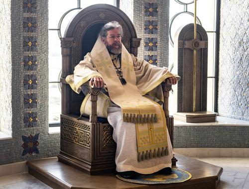 Крымский Владыка нашел монастырь, шагающий не в ногу