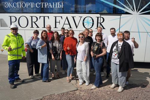 Port Favor присоединился к промышленному туризму в поисках кадров