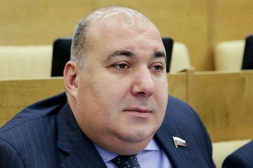 Предлагавшего казнить насильников депутата заподозрили в изнасиловании