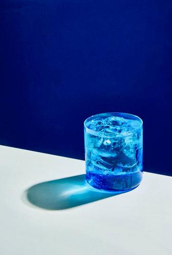 Синий негрони и митболдоги  - &laquo;Люди в Синем&raquo;: новая гастрономическая точка на карте Москвы