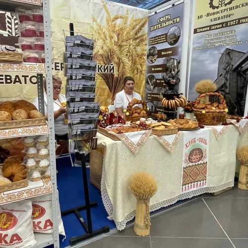 Участникам агрофорума в Оренбурге рассказали о достоинствах российских СЗР