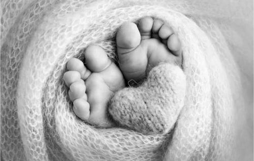 В Азербайджане родители юридически отказываются от детей, чтобы обойти запрет властей на инцест