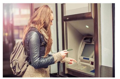 В России возбудили первое уголовное дело за помощь мошенникам