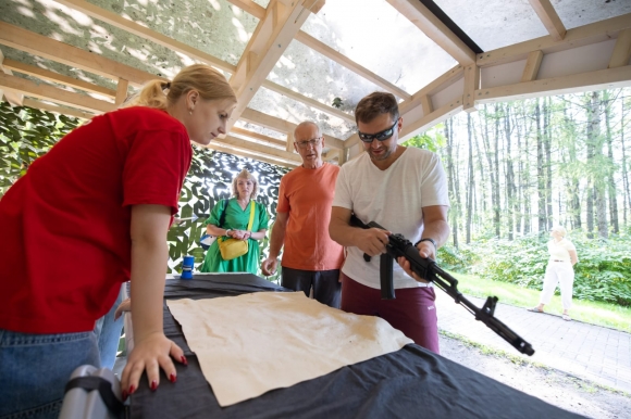 Выставка оружия, тир и мастер-классы ждут москвичей в выходные у музея на Поклонной горе