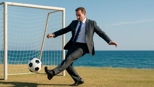 За три года футбольный функционер вышел к воротам правительства Крыма