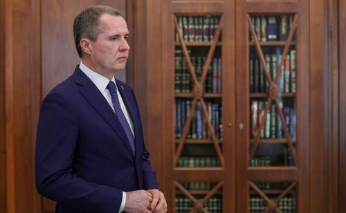 Гладков сообщил о завершении работ по восстановлению электроснабжения в Белгороде