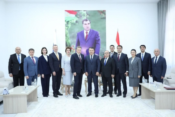 Министры здравоохранения России и Таджикистана обсудили вопросы двустороннего сотрудничества, подписали межправсоглашение