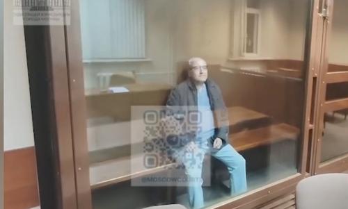 Суд арестовал блогера Сюткина по делу о фейках об армии