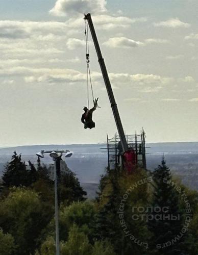 Всадник без седла: в Уфе демонтируют памятник Салавату Юлаеву